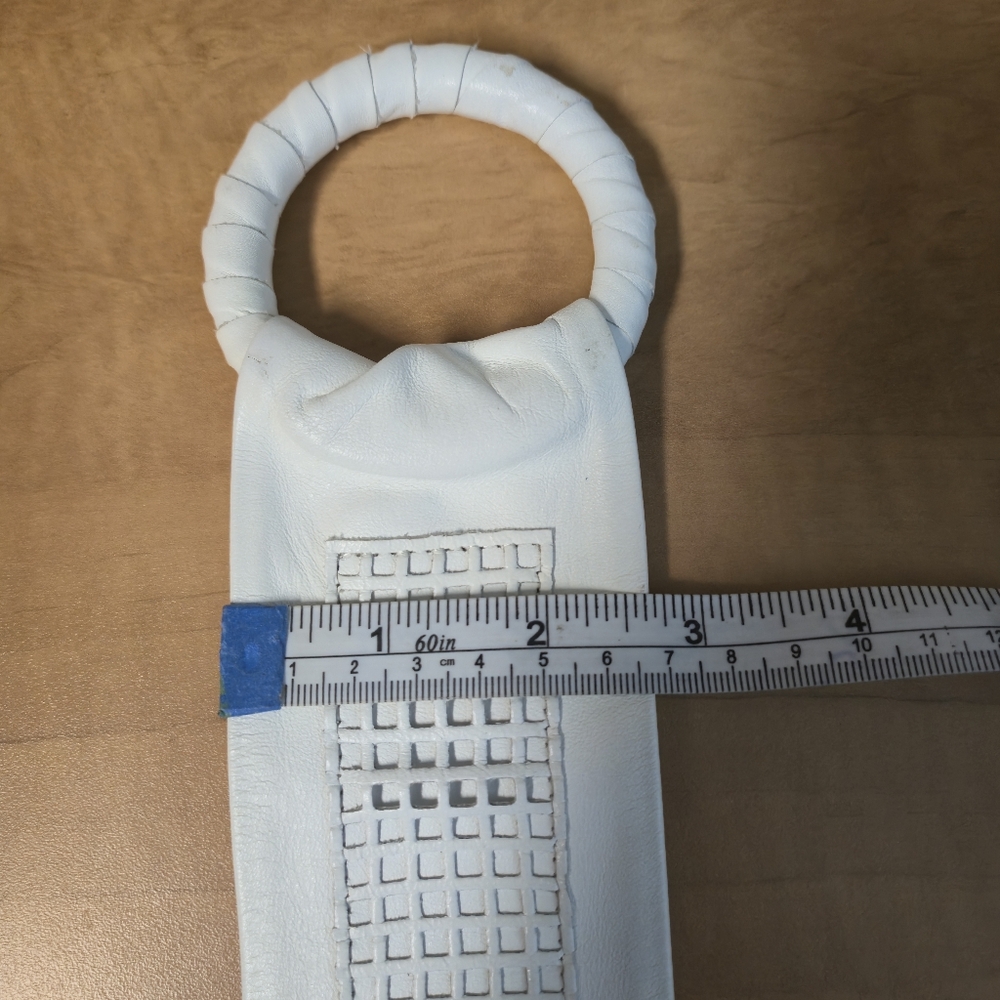 NWOT Van Wyck Retro Looking White Leather ORing Belt 36" Long